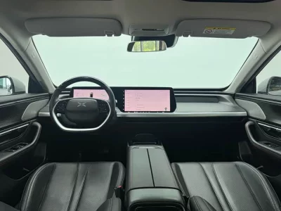 XPeng P7