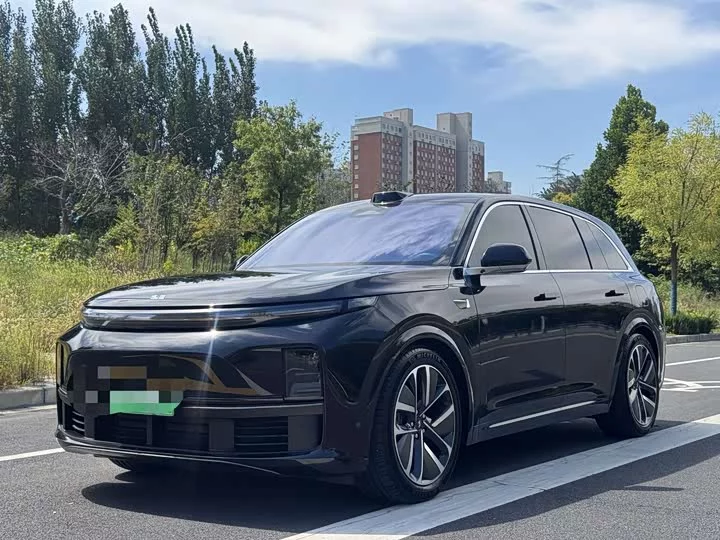 Lixiang L7
