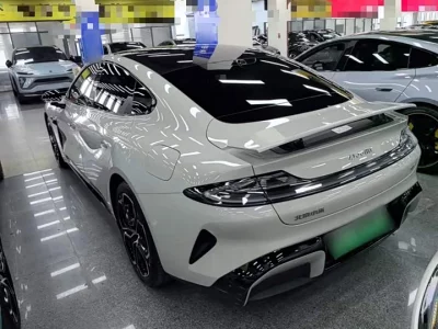 Xiaomi SU7