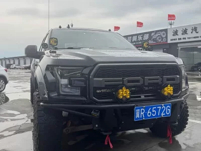 Ford F-150 Raptor