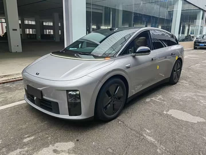 Lixiang Ideal i6