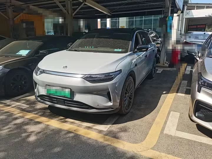 Leapmotor C11