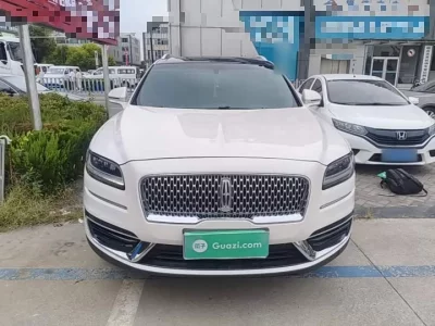 Lincoln Voyager