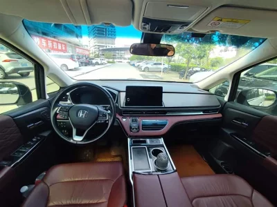 Honda Elysion