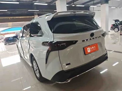 Toyota Granvia