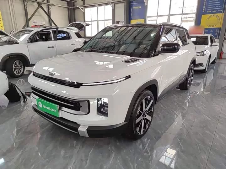 Geely ICON