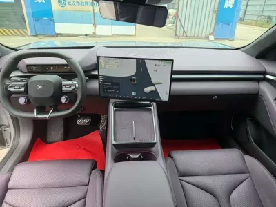 XPeng P7