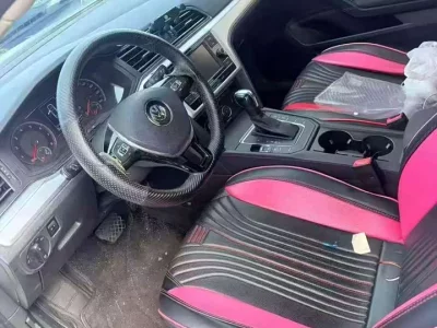 Volkswagen Lamando