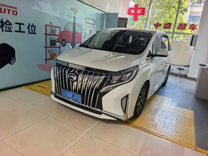 GAC Trumpchi M8