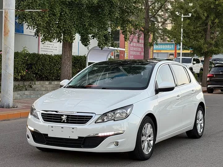 Peugeot 308S