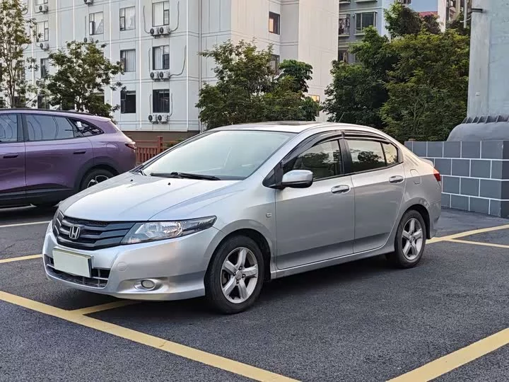 Honda Avant-garde classic