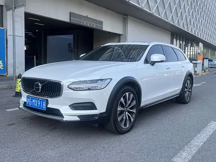 Volvo V90