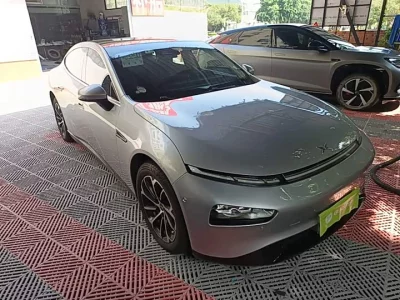 XPeng P7