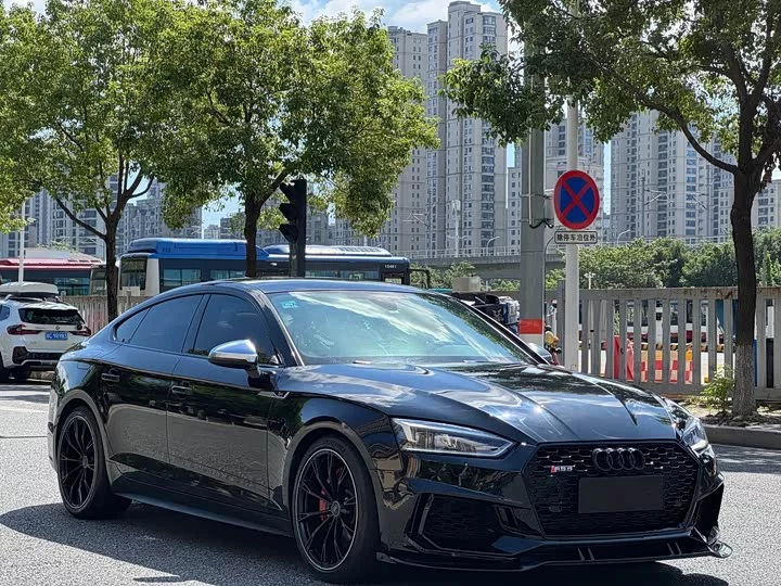 Audi S5