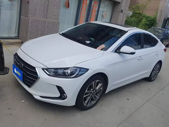 Hyundai Elantra Lingdong