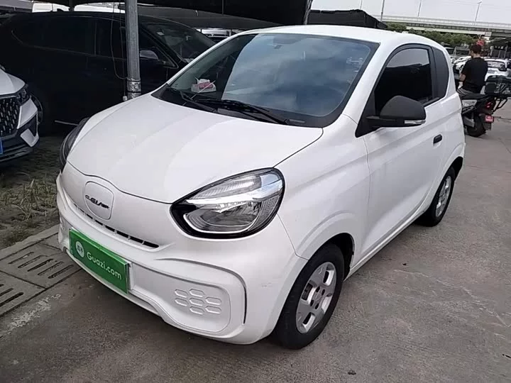 Roewe CLEVER by Colwei