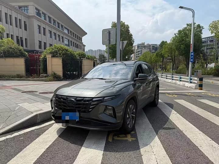 Hyundai Tucson L