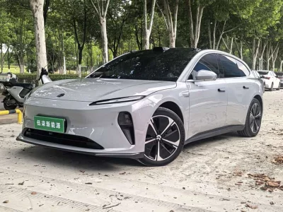 NIO ET5T