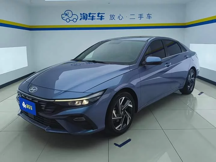 Hyundai Elantra
