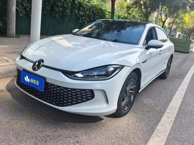 Volkswagen Lamando
