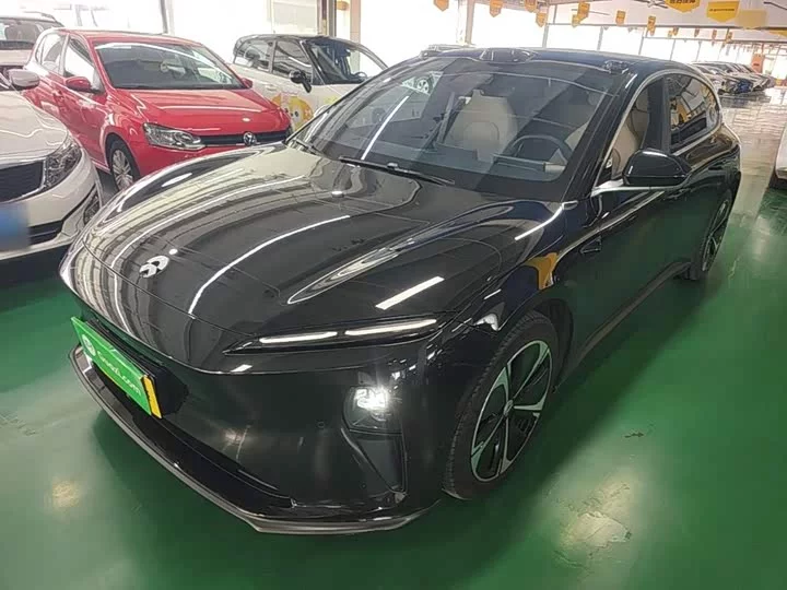 NIO ET5T