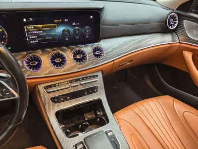 Mercedes-Benz CLS