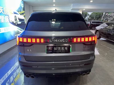 Lynk & Co 09