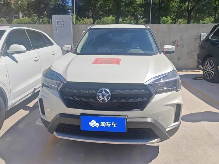 Venucia T60
