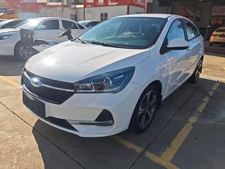 Chery Arrizo 5