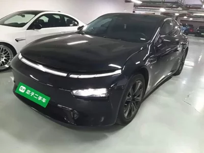 XPeng P7