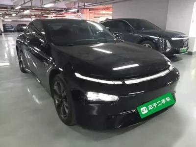 XPeng P7