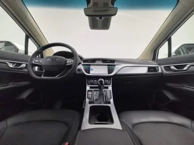 Geely Emgrand GS