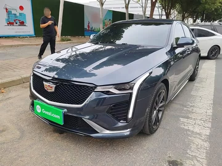 Cadillac CT4
