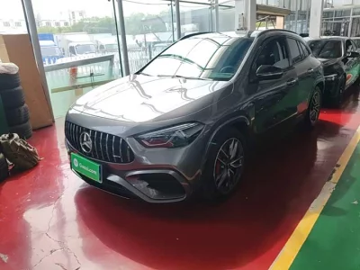 Mercedes-Benz GLA AMG