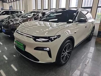 Leapmotor C11