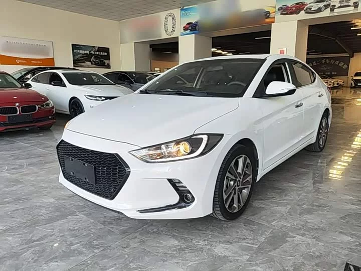 Hyundai Elantra Lingdong