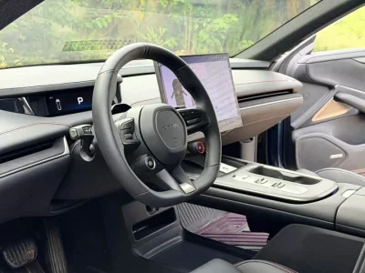 Xiaomi SU7
