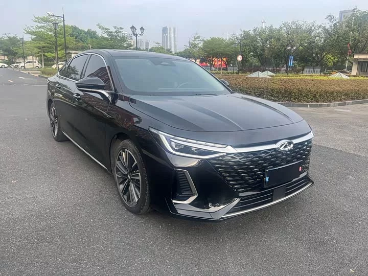 Chery Arrizo 8