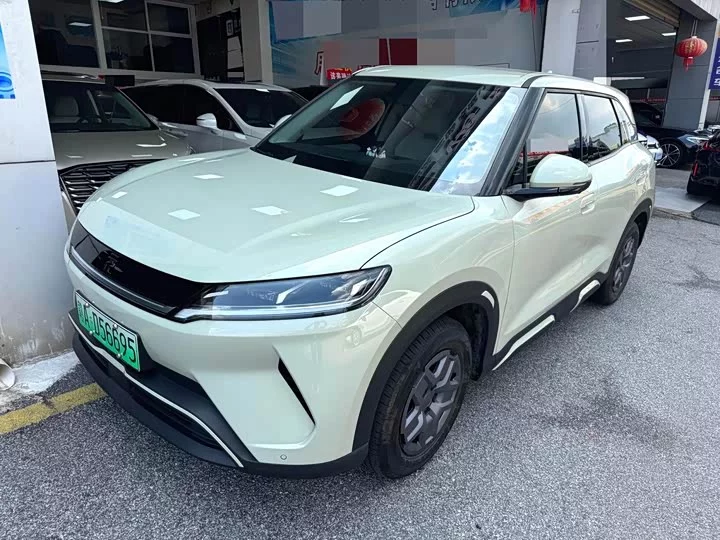 BYD Yuan UP