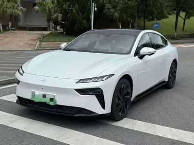 Dongfeng eπ007