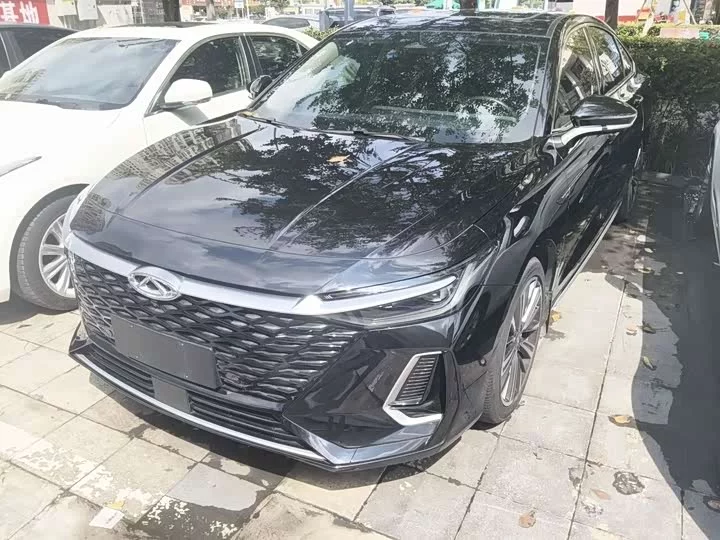 Chery Arrizo 8