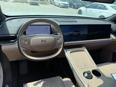 XPeng G9