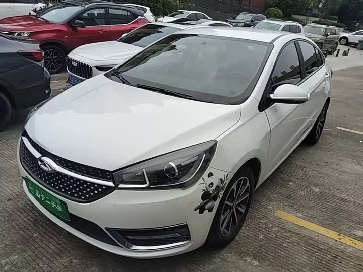 Chery Arrizo 5