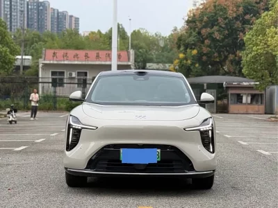 IM Motors Zhiji LS6