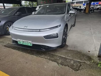 XPeng P7