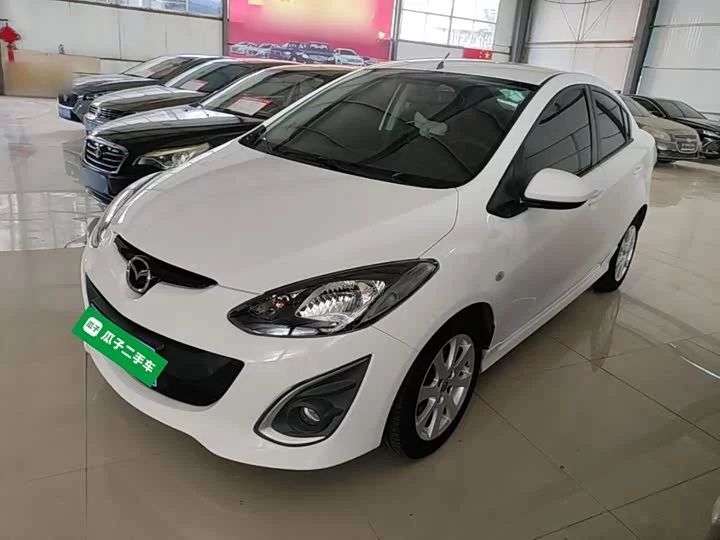 Mazda 2