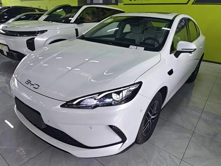 BYD Seal 05 DM-i