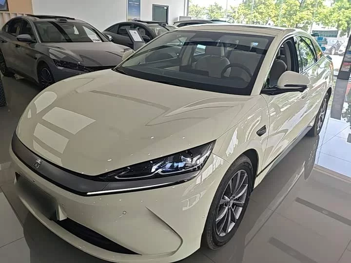 BYD Qin L