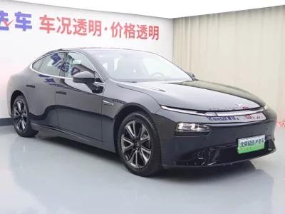 XPeng P7