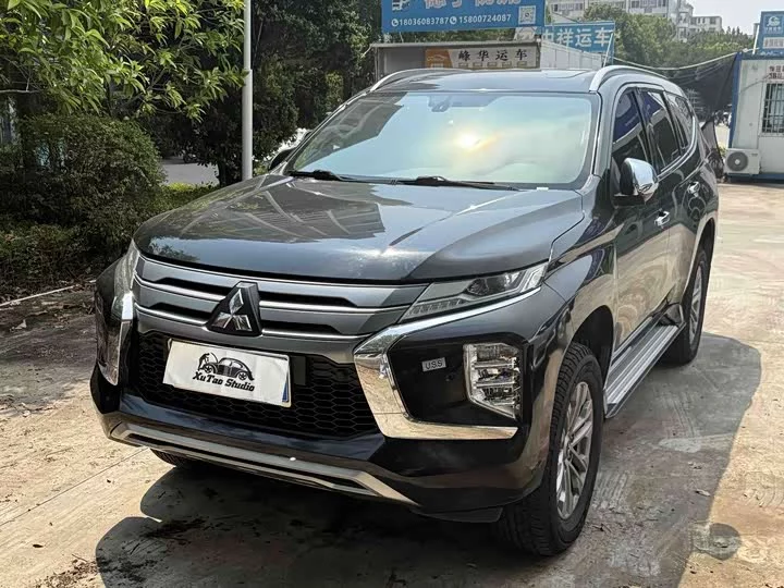 Mitsubishi Pajero Jinchang